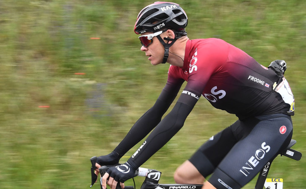 Froome, sérieusement blessé, doit renoncer au Tour de France