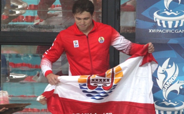 Rahiti De Vos en or, Nicolas Vermorel en argent, et le relais mixte en bronze