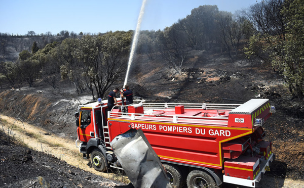 Nouvel incendie dans l'Aude: 300 personnes évacuées d'habitations et d'un camping