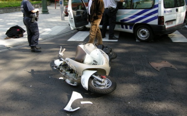 Un jeune homme de 25 ans se tue en scooter le matin du nouvel an