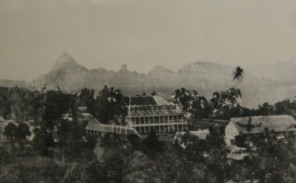 Exposition des plus anciennes photos de Tahiti: Gustave Viaud