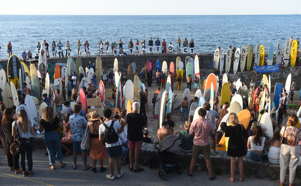 G7: à Biarritz, paradis de la vague, les surfeurs se mobilisent pour l'océan