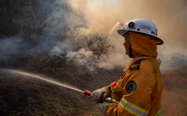 En Australie, un combat "herculéen" contre les feux de forêt