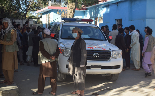 Afghanistan: double attentat pendant la campagne électorale, au moins 48 morts