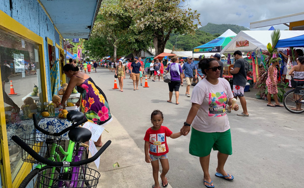 ​La Hawaiki Nui débarque doucement à Huahine