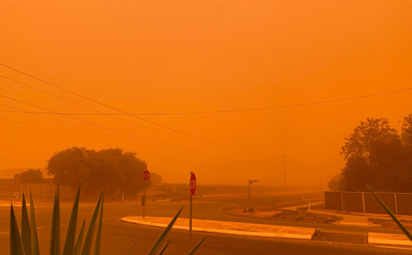 Incendies en Australie: le Premier ministre rejette tout lien avec le climat