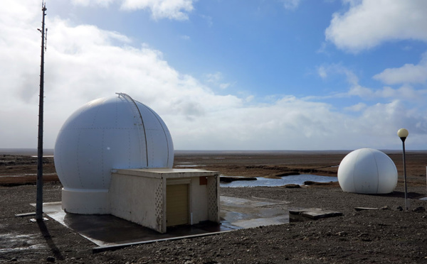 Les bases antarctiques françaises ravitaillées par un navire australien (IPEV)