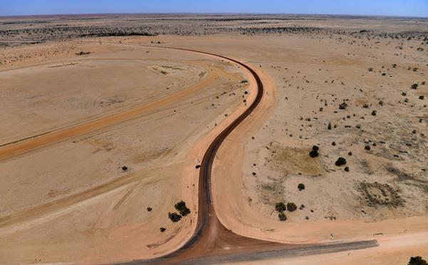 Australie: deux touristes secourus deux semaines après une panne dans l'Outback