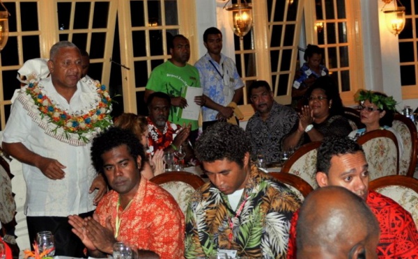 Le Contre-amiral fidjien veut des médias océaniens « responsables »