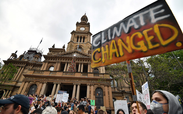 Incendies en Australie: manifestation contre le réchauffement climatique