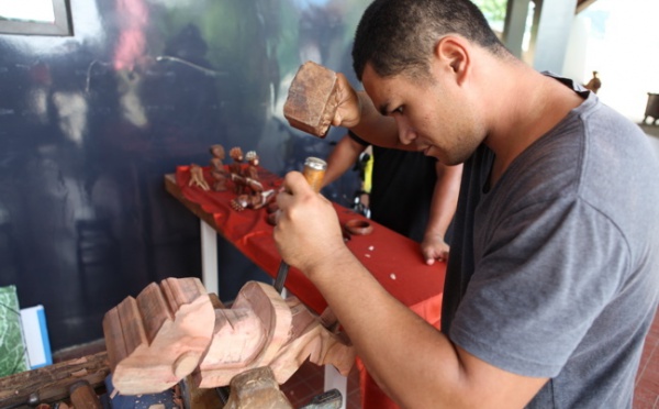 Festival des Tuamotu à la maison de la culture, le thème cette année : les oiseaux.