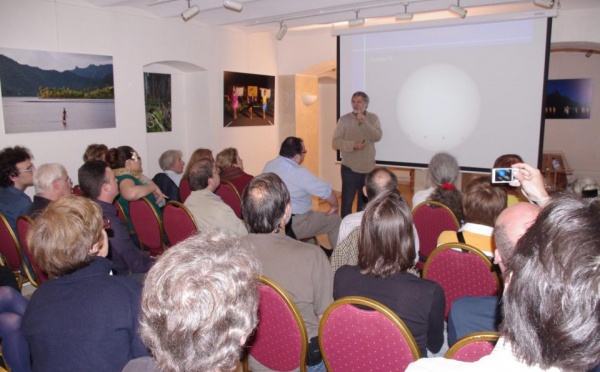 Hotu Ma’ohi 2012 : conférence sur quatre siècles d’observation  du transit de Vénus, à la Délégation de la Polynésie française