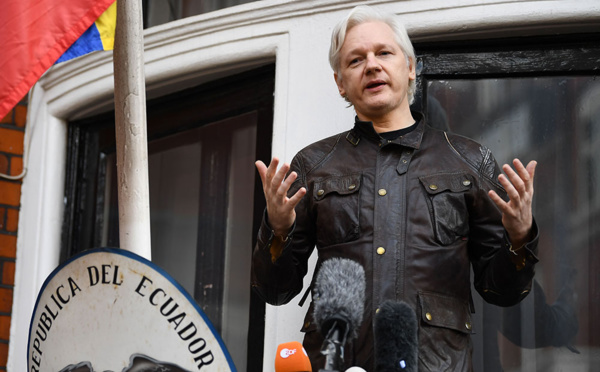 Assange a eu deux fils avec son avocate quand il était à l'ambassade d'Equateur