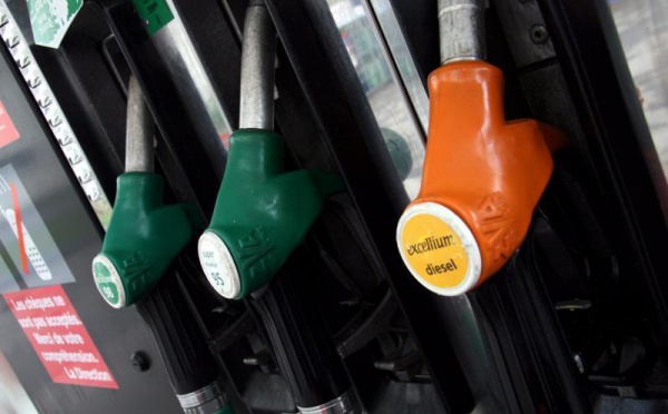 Hausses contestées du prix des carburants : vers un blocage de Papeete, mardi