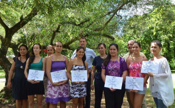 Les lauréates 2012 du Prix de la vocation scientifique et technique des filles