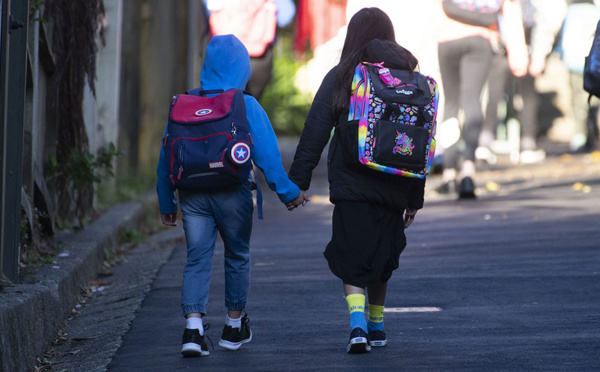 Nouvelle-Zélande: une réouverture des écoles entre inquiétude et soulagement