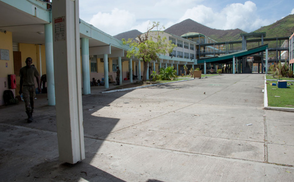 Guadeloupe: les maires mis en demeure de rouvrir les écoles