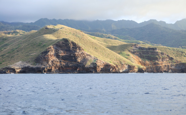 Découvertes géologiques sous les Marquises et Hawaii