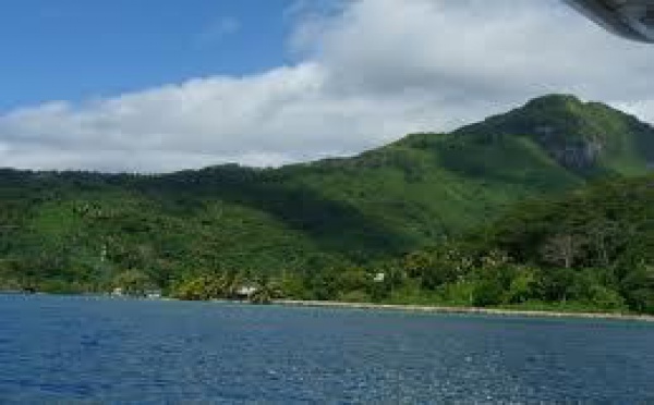 Deux enfants pris sous un éboulement à Huahine