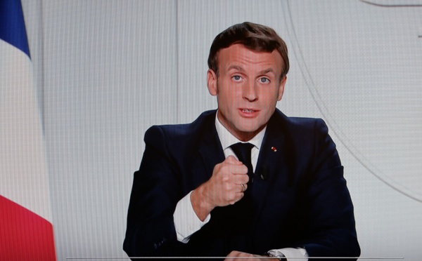 Emmanuel Macron annonce un re-confinement "adapté" dans les outre-mer