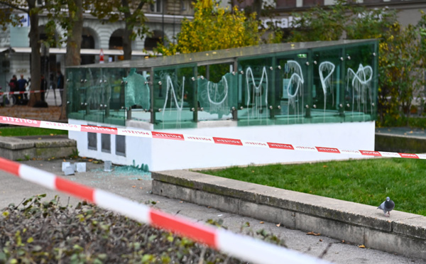 Vienne meurtrie par une première attaque islamiste