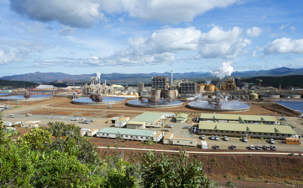 Usine de nickel en Calédonie: Lecornu prône "une grande fermeté" contre les blocages