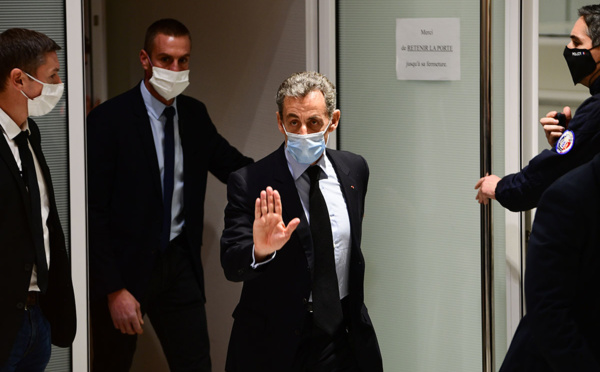 Affaire des "écoutes": prison ferme requise contre Nicolas Sarkozy