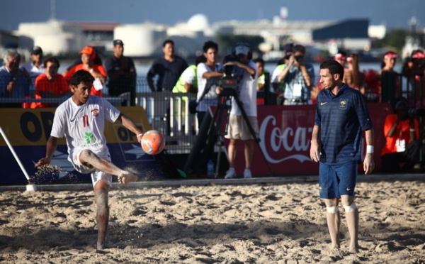  Beach Soccer: les Tiki Toa remportent leur deuxième match contre la France 5 à 4