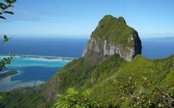 Bora Bora: le randonneur retrouvé sans vie au pied d'une falaise de 30 mètres