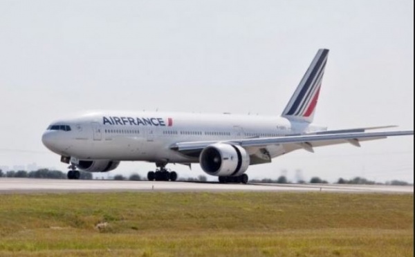 Faa'a: Un avion d'Air France heurte des volatiles à l'atterrissage, départ sur LAX reporté d'un jour