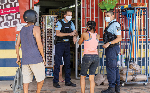 Guyane: désaccord des autorités locales sur l'ouverture des établissement scolaires