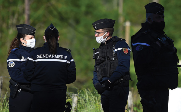 Un adolescent tue son père et diffuse la scène sur les réseaux sociaux