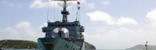 La marine française montre pavillon dans le Pacifique