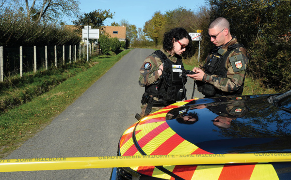 Environ 200 gendarmes mobilisés en Mayenne pour retrouver une joggeuse de 17 ans