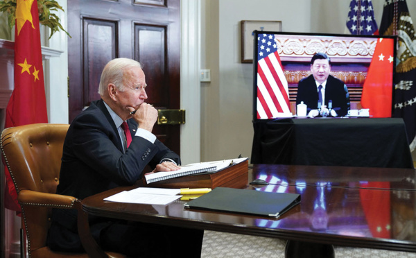 Biden et Xi se parlent longuement mais restent à couteaux tirés sur Taïwan