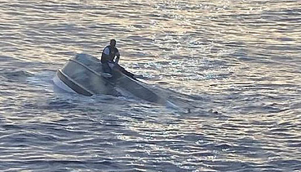 39 personnes portées disparues après le chavirage d'un bateau au large de la Floride