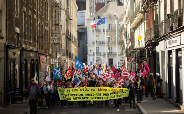 Des milliers de retraités dans la rue pour une hausse des pensions