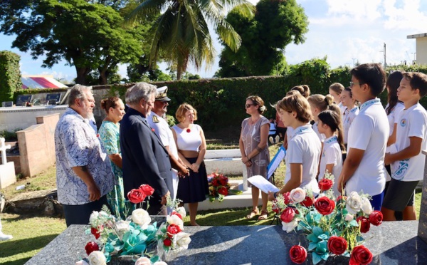 ​L'Anzac Day célébré à l'Uranie avec la consule d'Australie