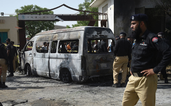 Pakistan: quatre morts, dont trois Chinois, dans un attentat mené par une kamikaze baloutche