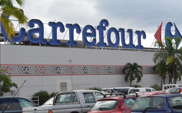 Préavis de grève à Carrefour Punaauia