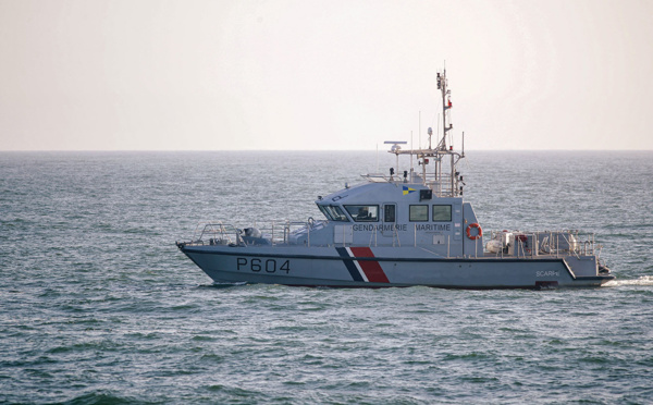 Près de 700 migrants traversent la Manche sur de petites embarcations en une journée