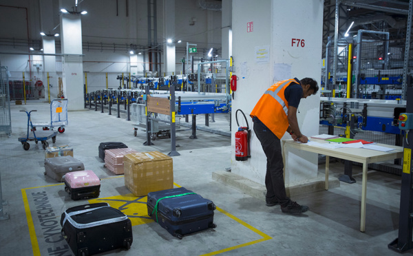 Un millier de bagages égarés à Roissy n'ont toujours pas été restitués