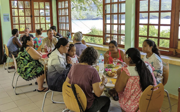 Les élèves du Cétad de Nuku Hiva ouvrent leur restaurant