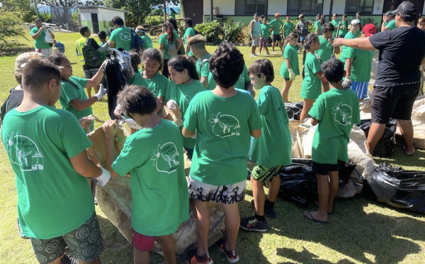 Journée écolo pour les collègiens de Mangareva