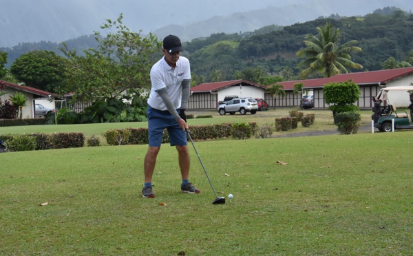 Ariirau Teaha surprend son monde à l'Excelsior Golf Challenge