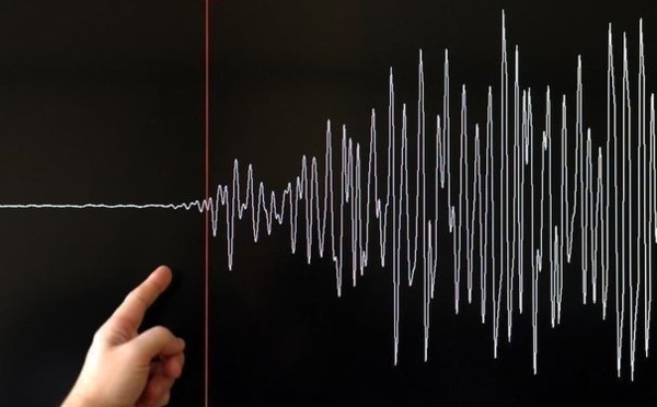 Séisme de magnitude 8 au large de l'Alaska, alerte au tsunami