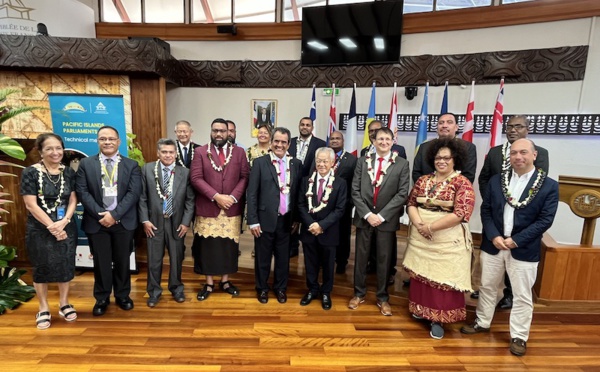 Les parlements du Pacifique de retour à Tarahoi