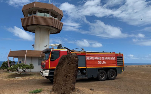 À Nuku Hiva, une antenne pour mieux voir le ciel