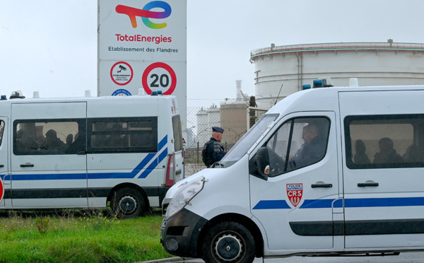 Carburants: un accord salarial signé chez TotalEnergies, mais la grogne continue de se propager