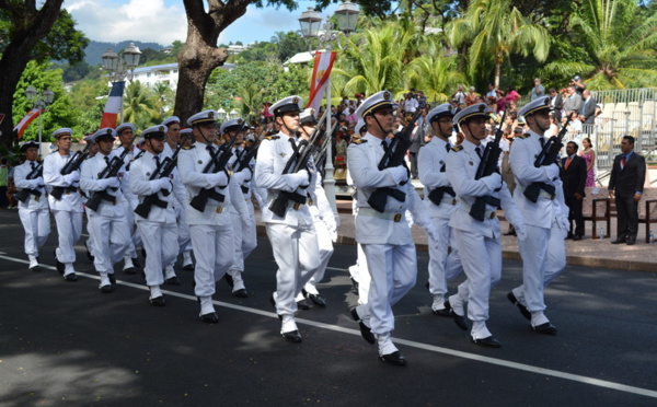 Défilé du 14-juillet : Le haut-commissaire rend hommage aux soldats polynésiens